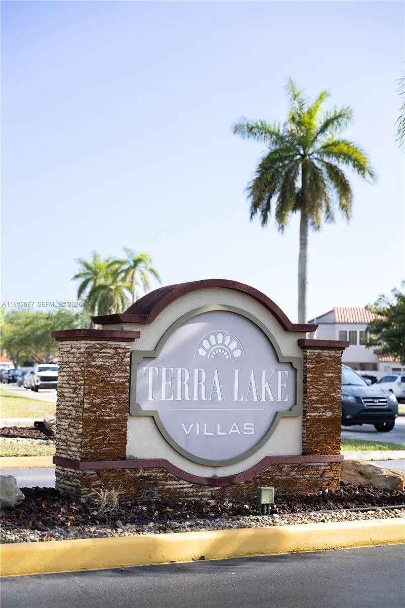 6110 SW 129th Pl # 1705, Miami FL 33183