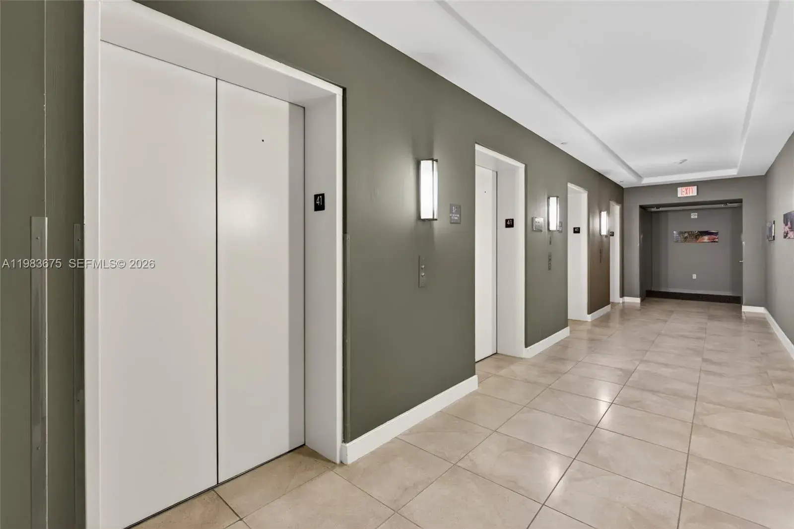 950 Brickell Bay Dr # 4100, Miami FL 33131