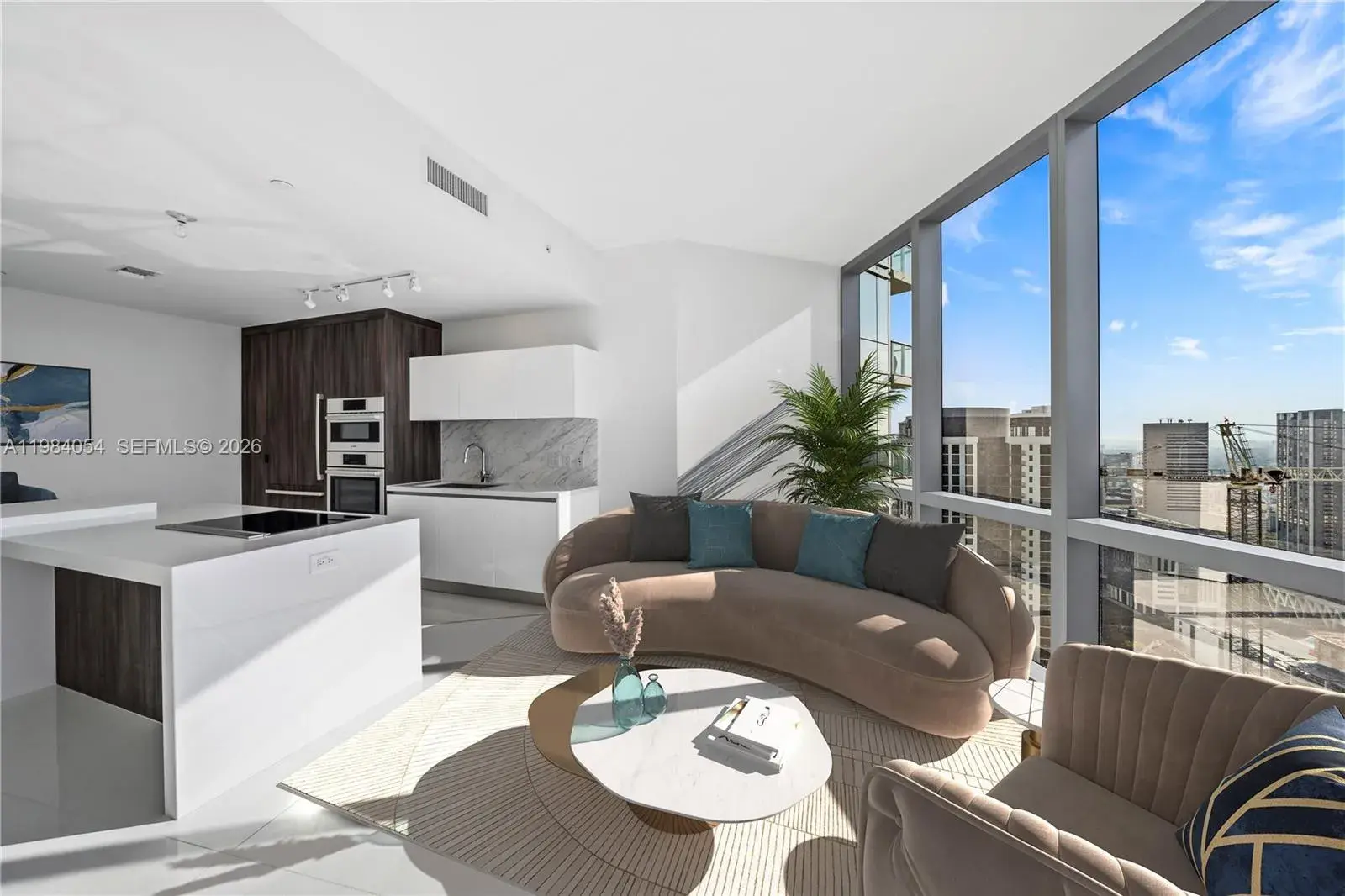 851 NE 1st Ave # 4010, Miami FL 33132