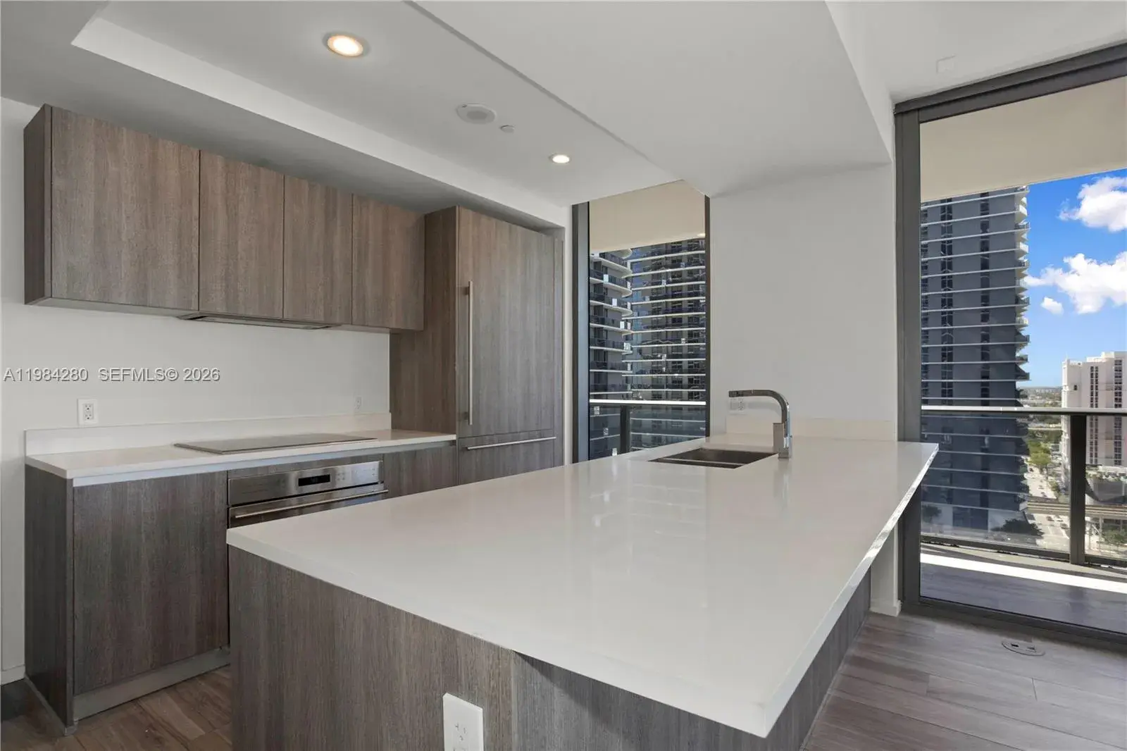 801 S Miami Ave # 1609, Miami FL 33130