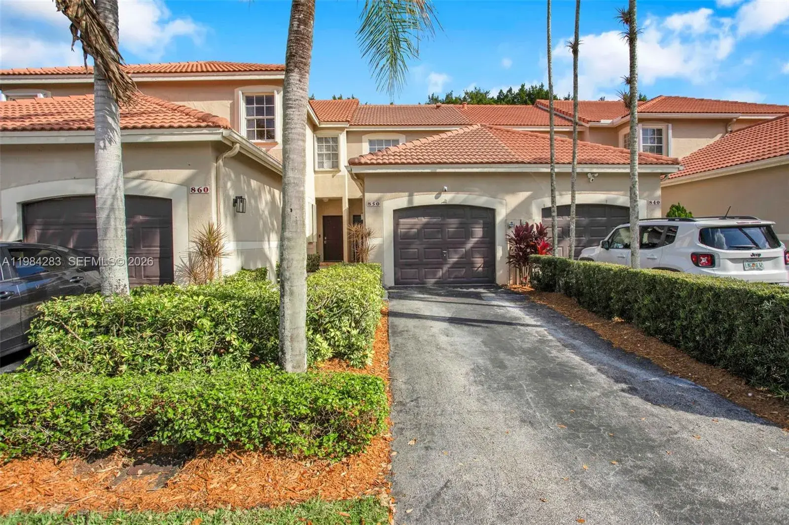 2 bedroom 1 bath Residential for sale at 850 Sorrento Dr., Weston FL 33326