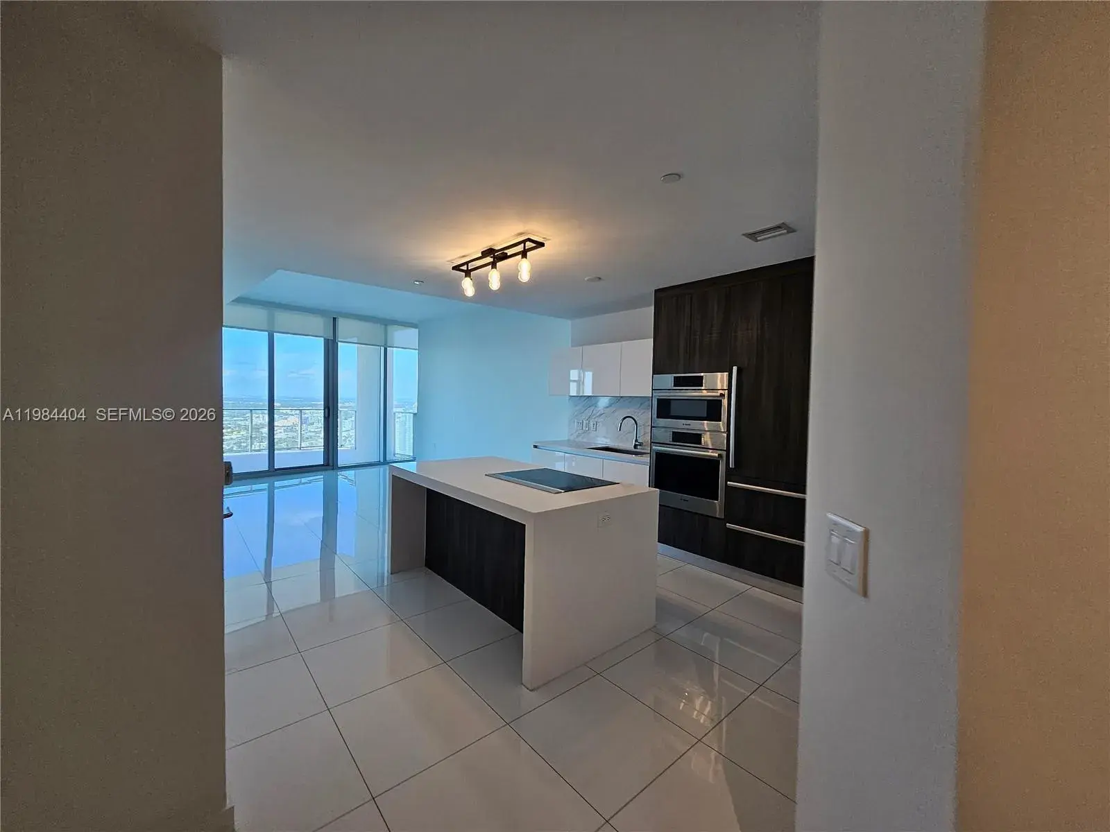 851 NE 1st Ave # 4000, Miami FL 33132