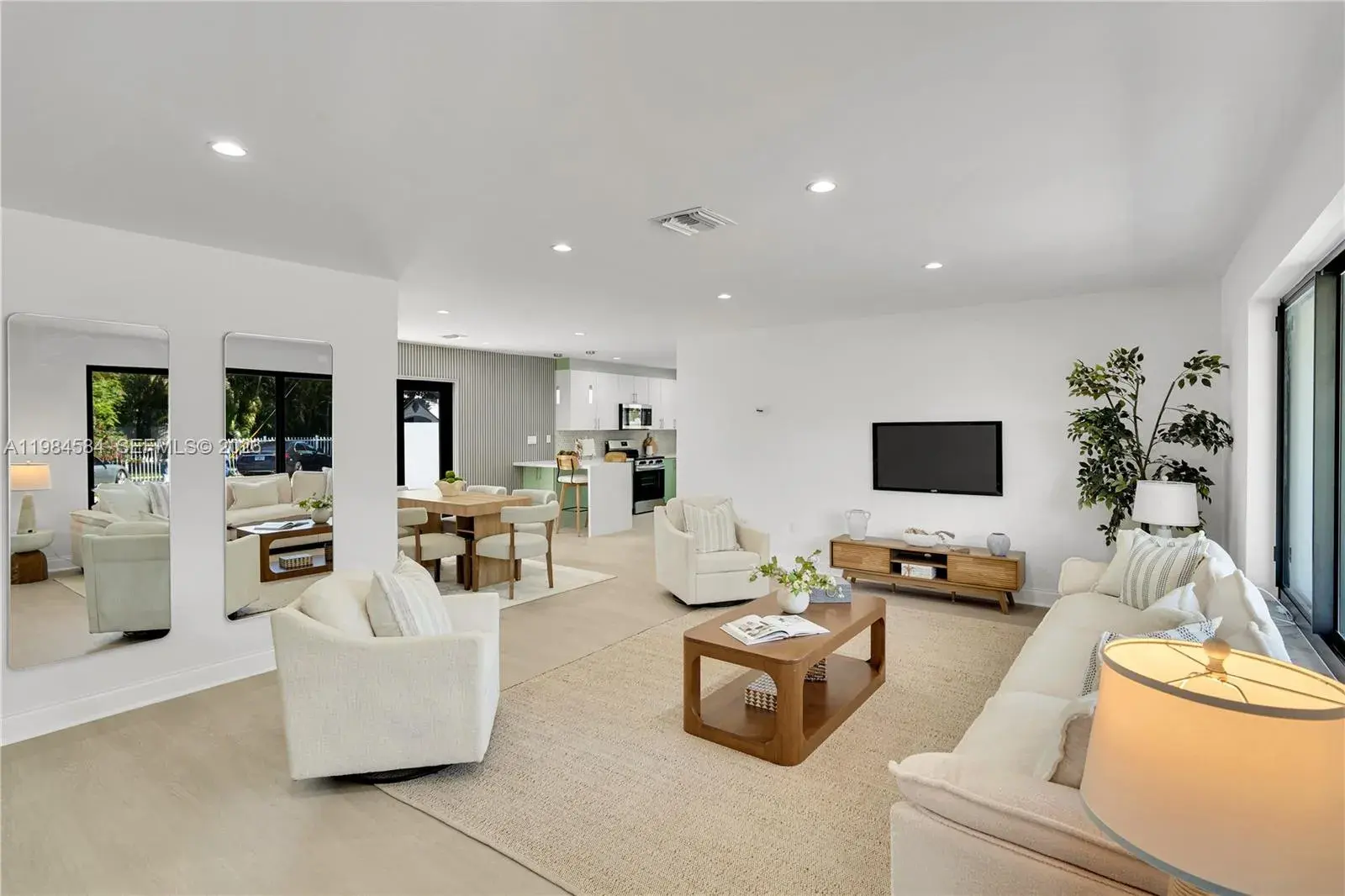 10 NW 100th St, Miami Shores FL 33150