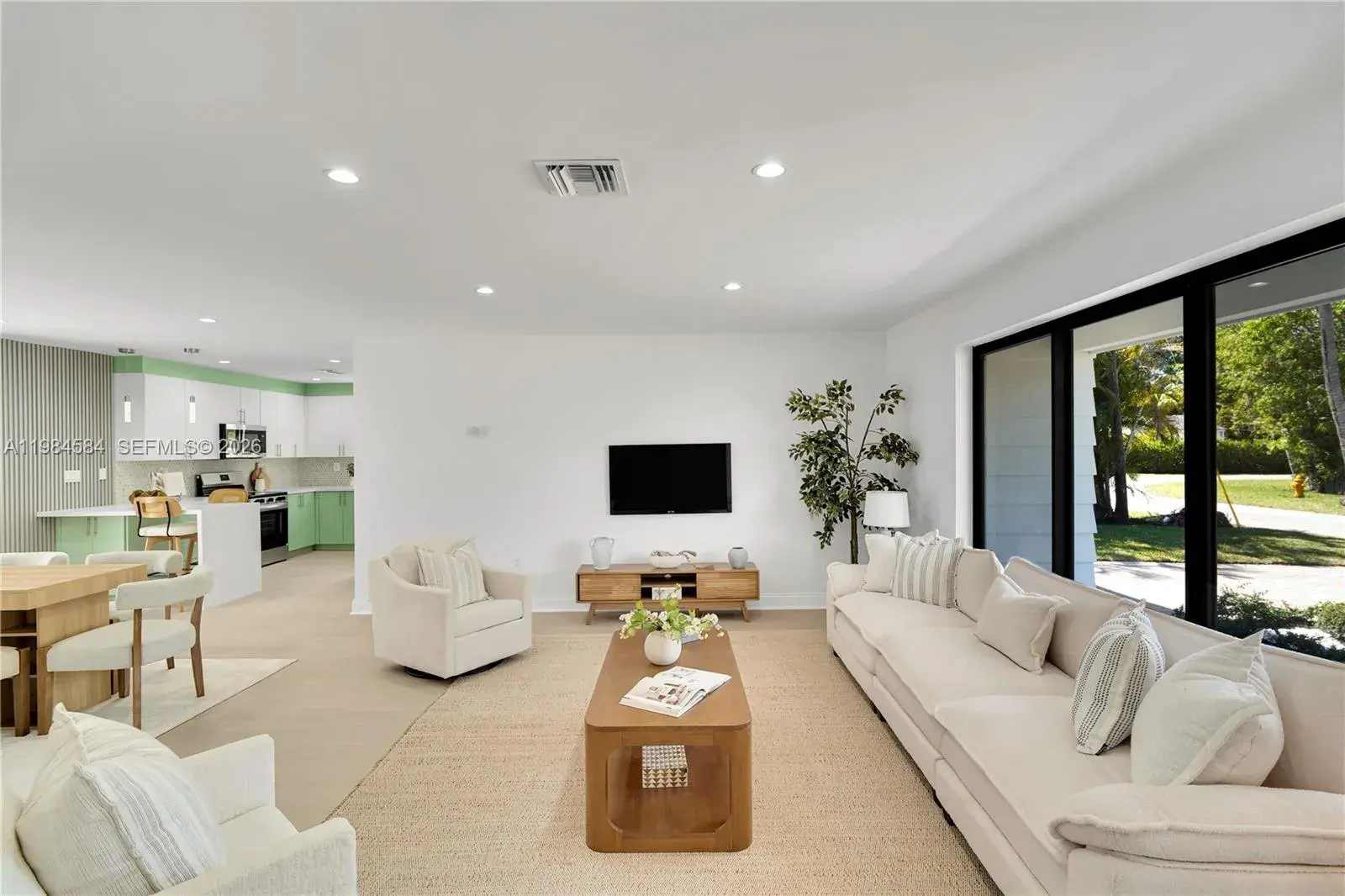 10 NW 100th St, Miami Shores FL 33150