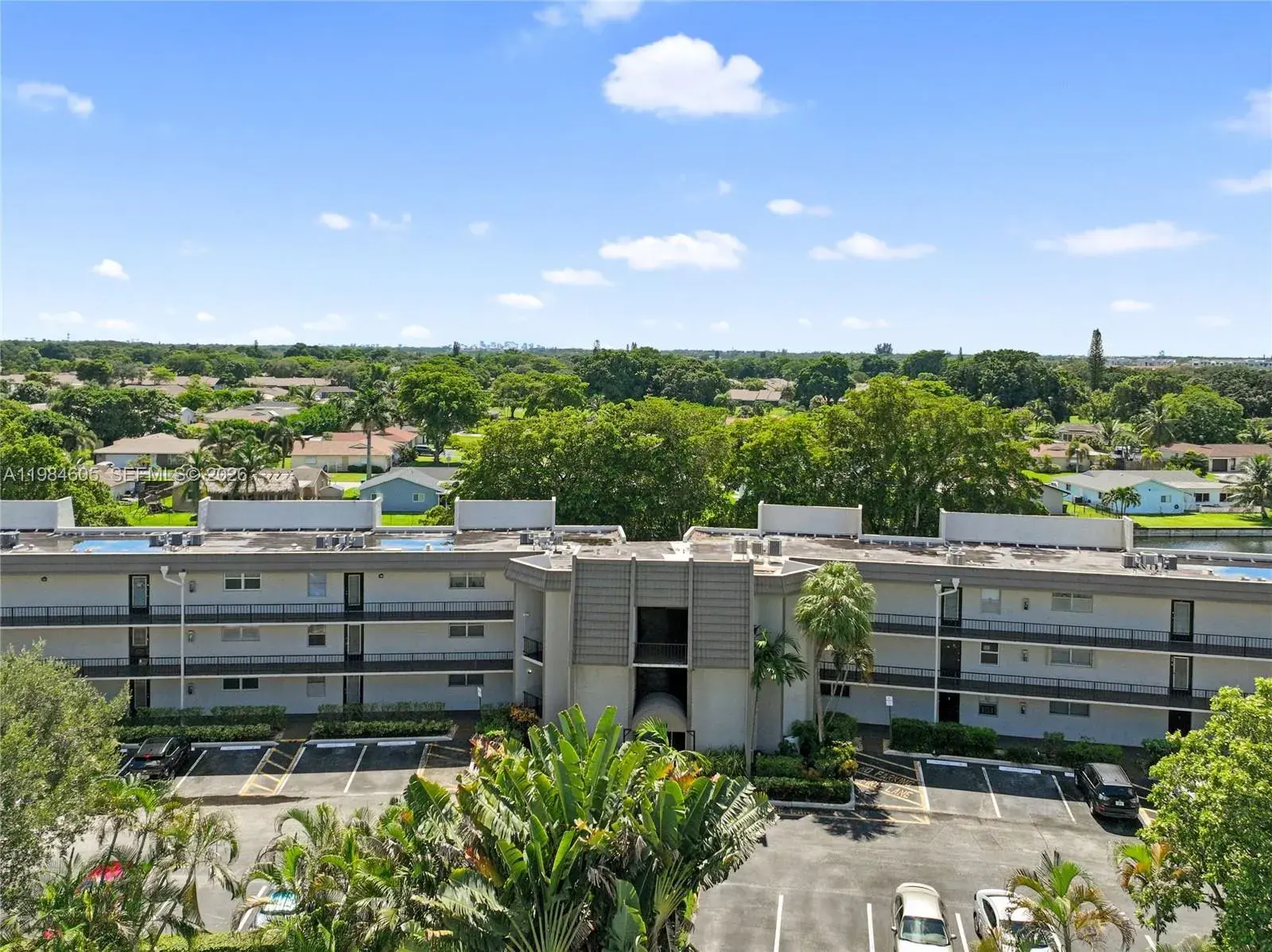 1 bedroom 1 bath Residential for sale at 9330 Lime Bay Blvd # 209, Tamarac FL 33321