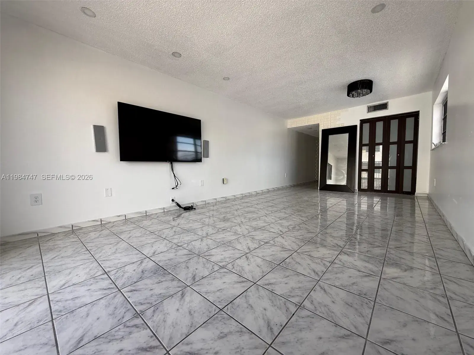 1150 Collins Ave # 301, Miami Beach FL 33139