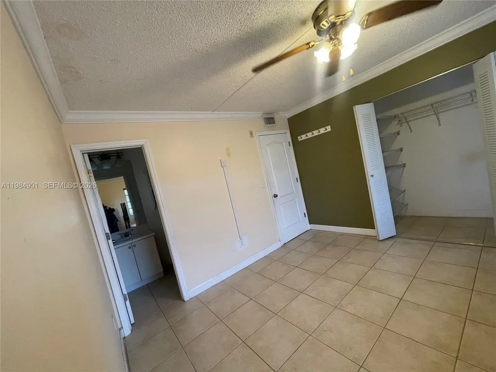 8600 SW 109th Ave # 220, Miami FL 33173