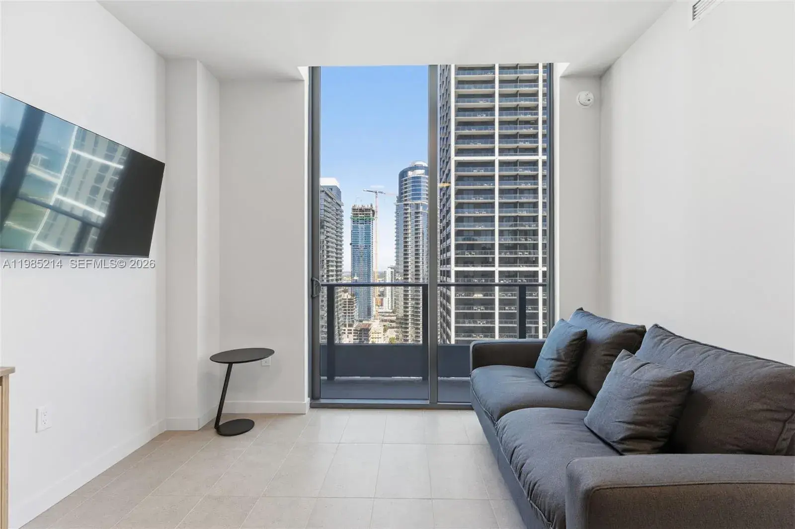121 NE 5th St # 3711, Miami FL 33132