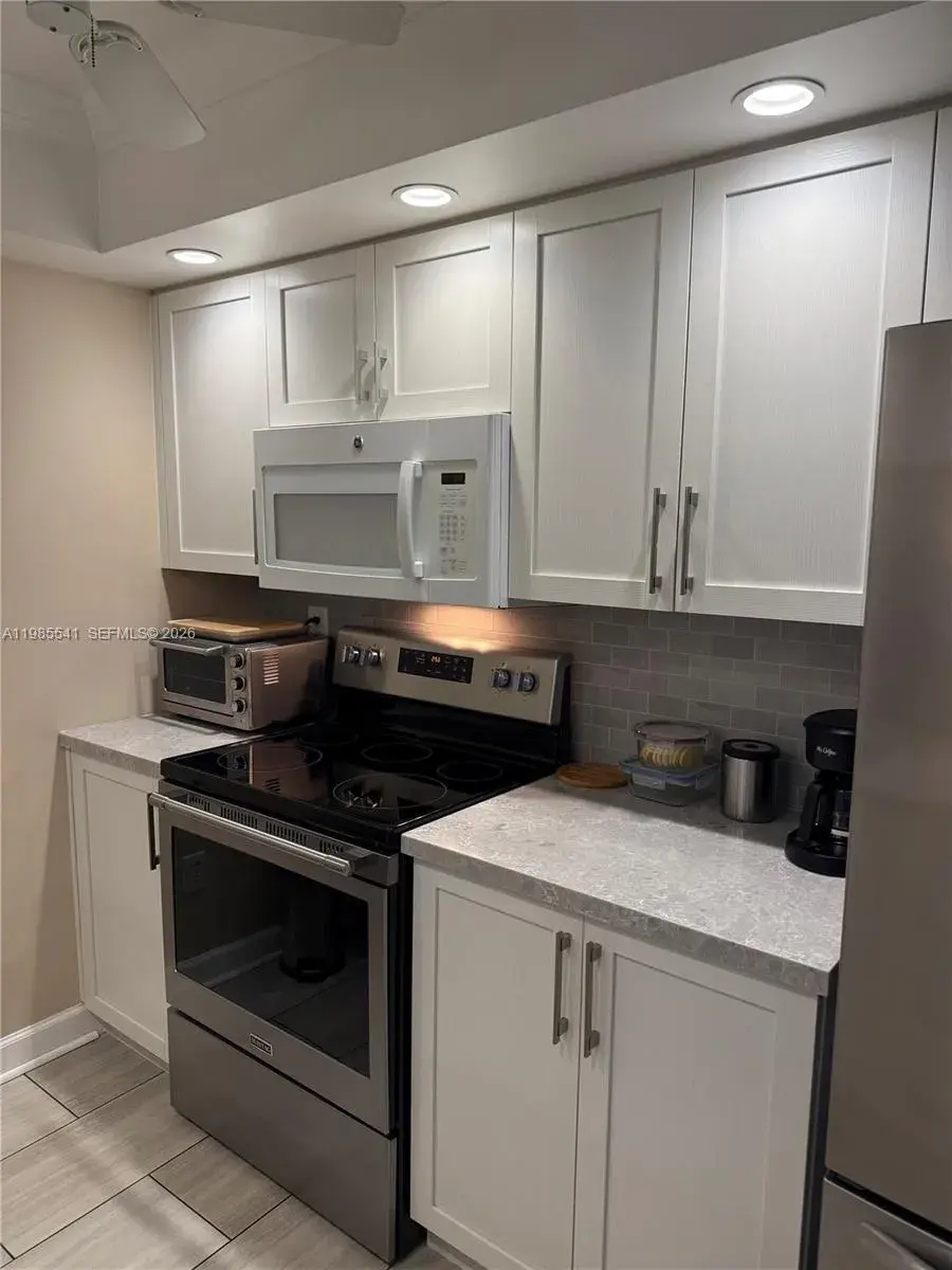 608 Waterside Dr # 608, Hypoluxo FL 33462