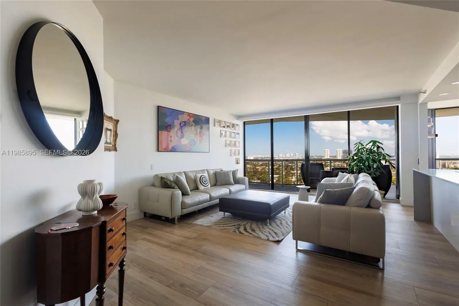 3 bedroom 2 bath Residential for sale at 3640 Yacht Club Dr # 1701, Aventura FL 33180