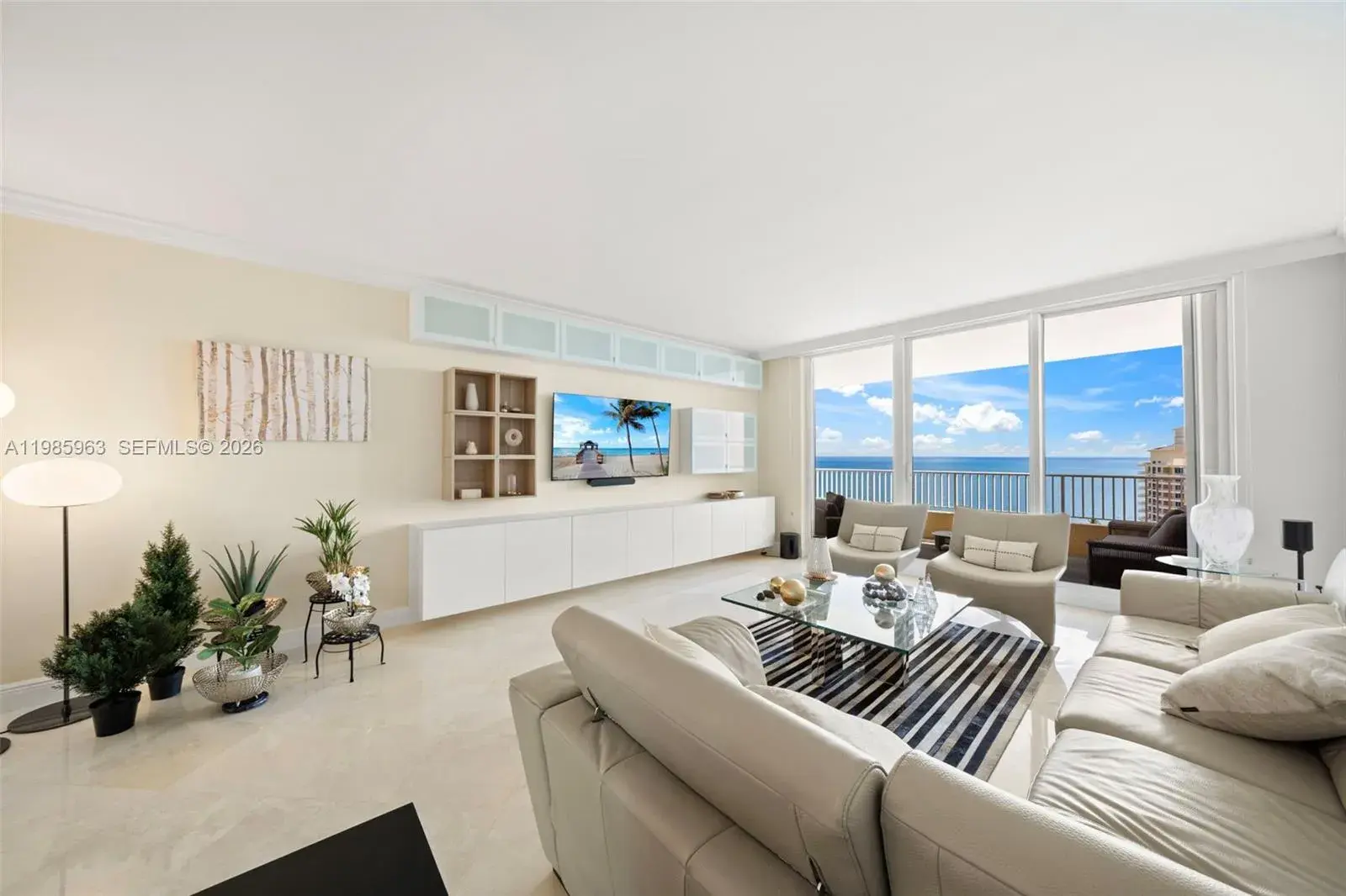 2 bedroom 2 bath for rent at 781 Crandon Blvd # 1802, Key Biscayne FL 33149