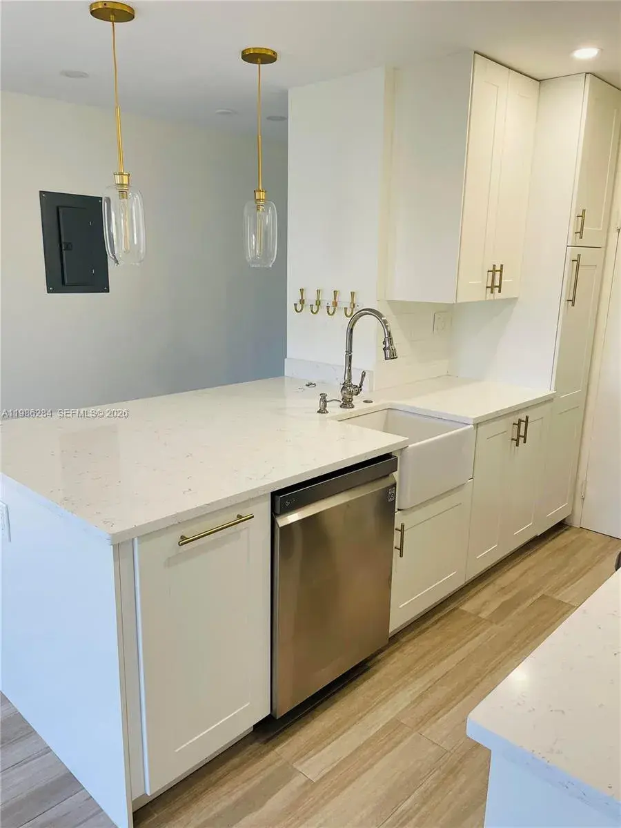 900 NE 18th Ave # 206, Fort Lauderdale FL 33304