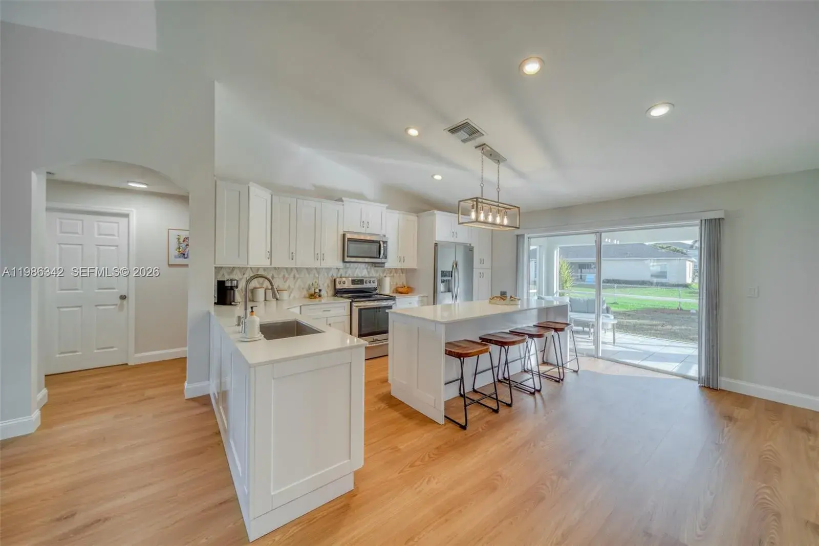 3 bedroom 2 bath Residential for sale at 2847 SW 26th Pl, Cape Coral FL 33914
