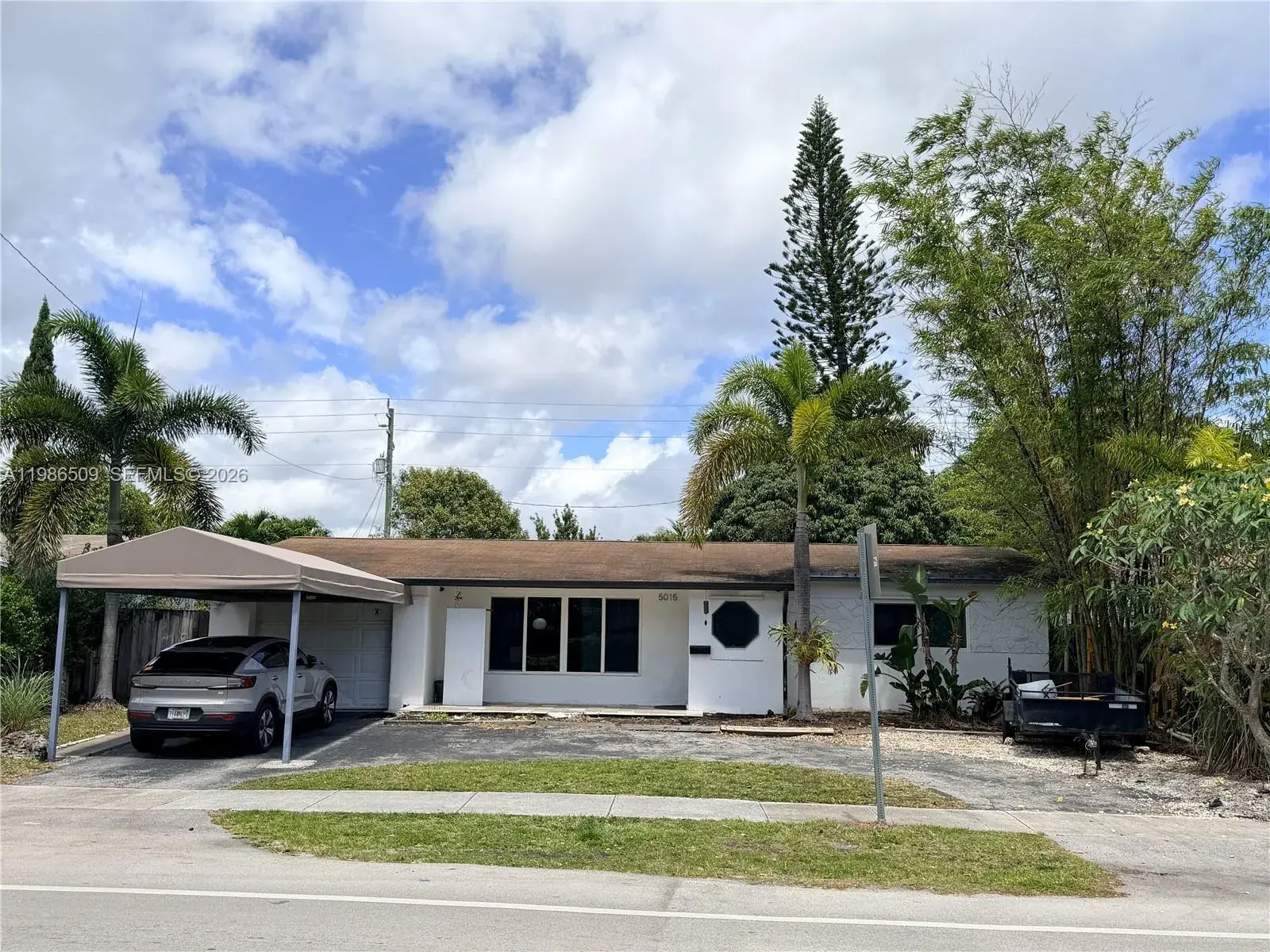 3 bedroom 2 bath Residential for sale at 5015 Washington St, Hollywood FL 33021