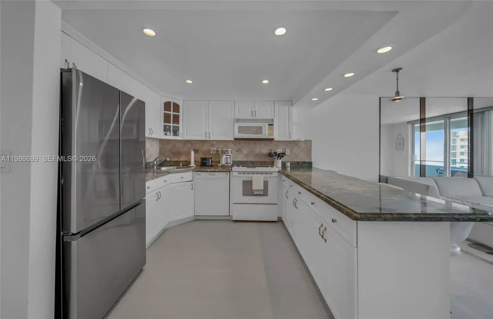 465 Ocean Dr # 1102, Miami Beach FL 33139