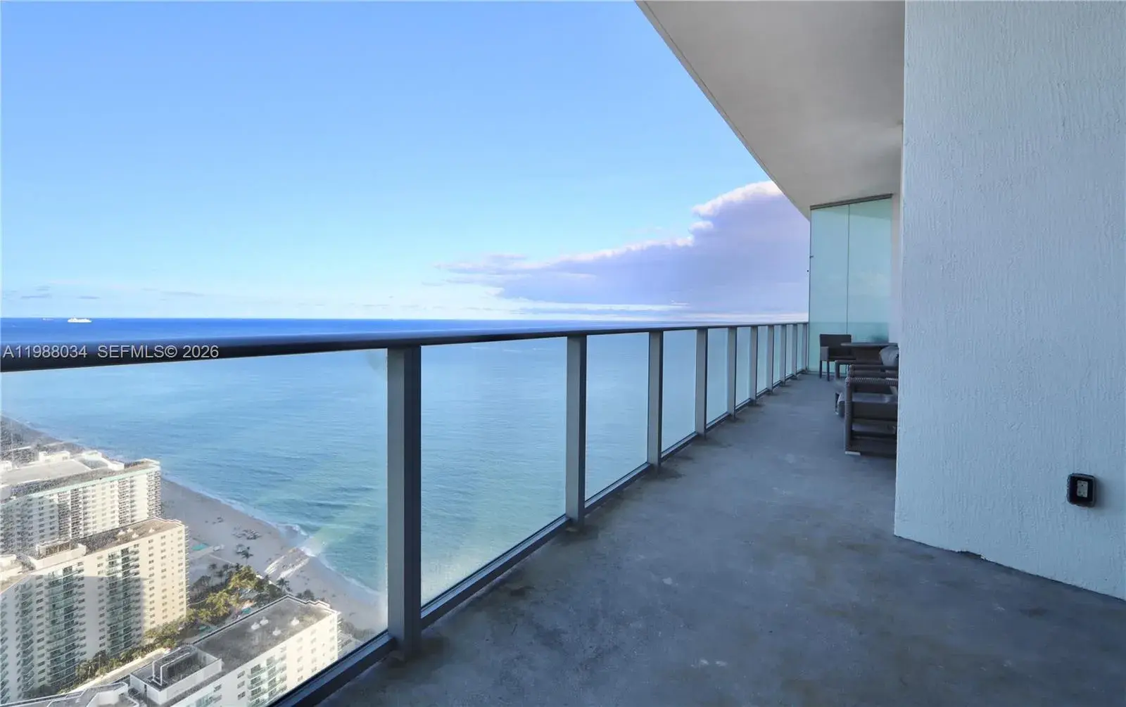 4111 S Ocean Dr, Hollywood FL 33019