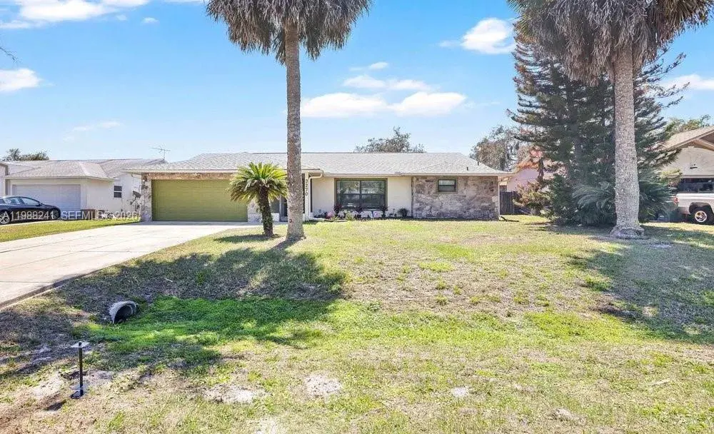 3 bedroom 2 bath Residential for sale at 3270 Deer Lick CT, Kissimmee FL 34746
