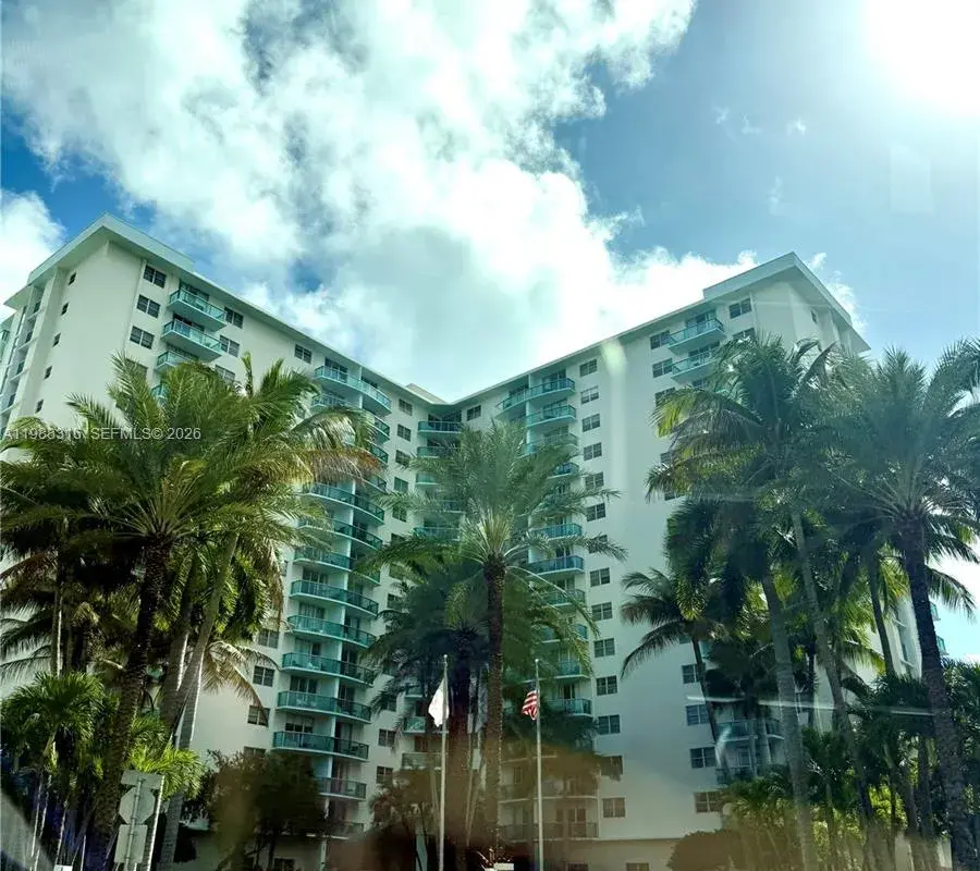 3901 S Ocean Dr # 5W, Hollywood FL 33019