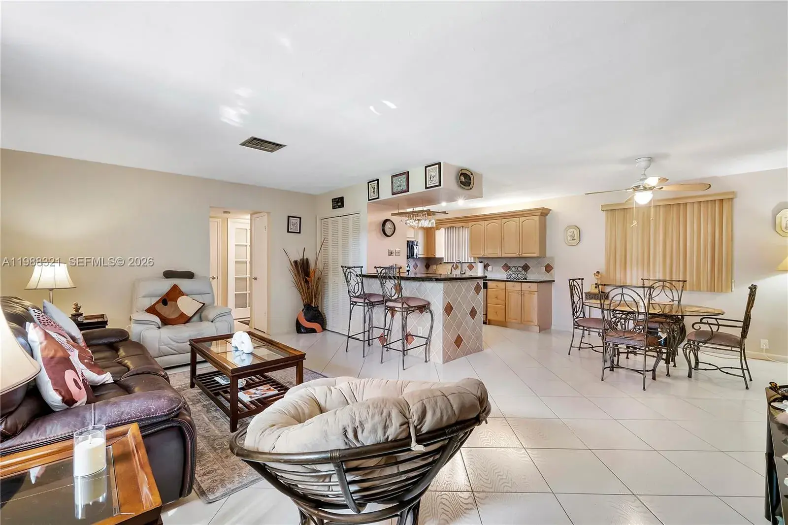 2 bedroom 2 bath Residential for sale at 2303 Polk St # 108, Hollywood FL 33020