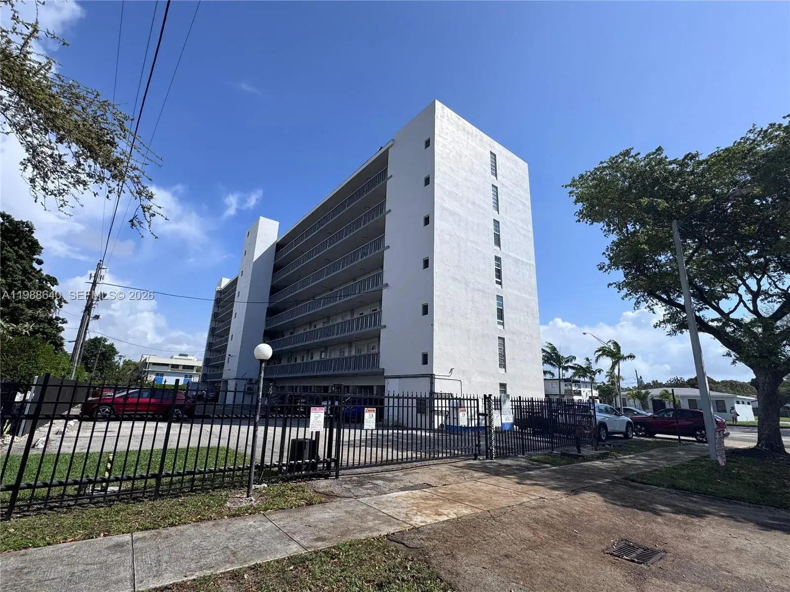 1400 SW 27th Ave # 702, Miami FL 33145 photo 2