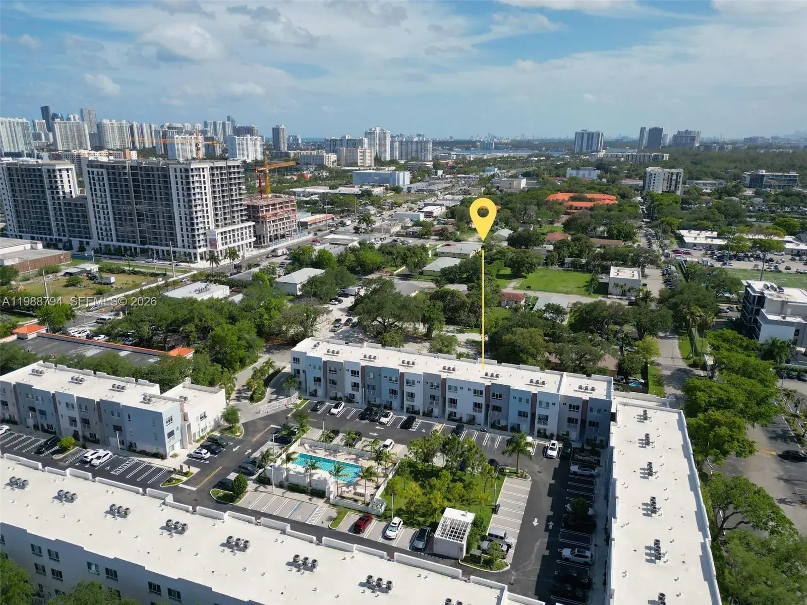 2 bedroom 2 bath Residential for sale at 2505 NE 193rd St # 4208, Miami FL 33180