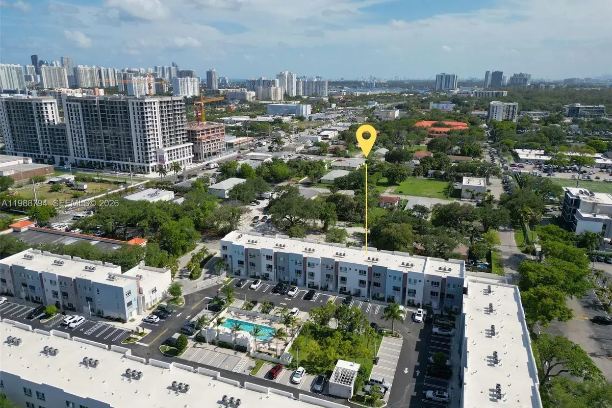 2505 NE 193rd St # 4208, Miami FL 33180