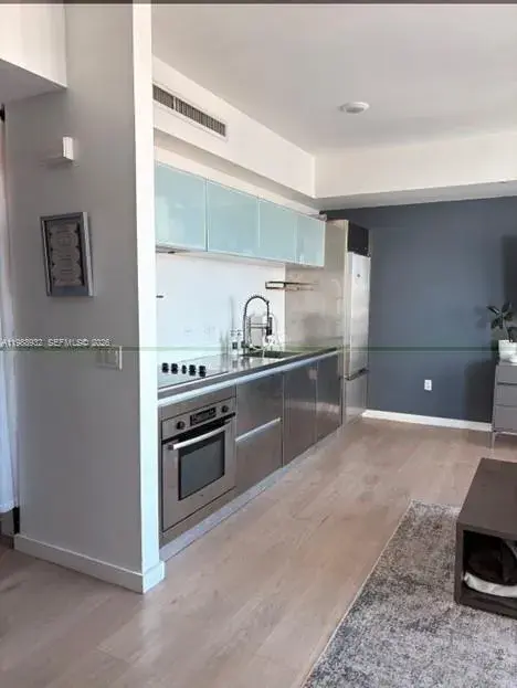 1040 Biscayne Blvd # 1905, Miami FL 33132
