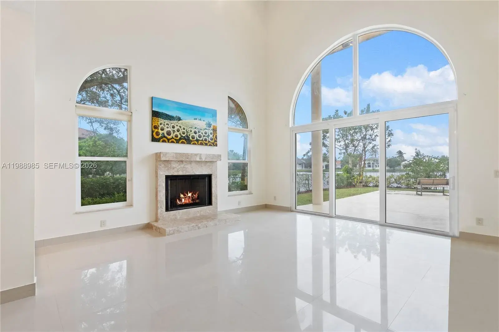 10091 NW 7th St, Plantation FL 33324