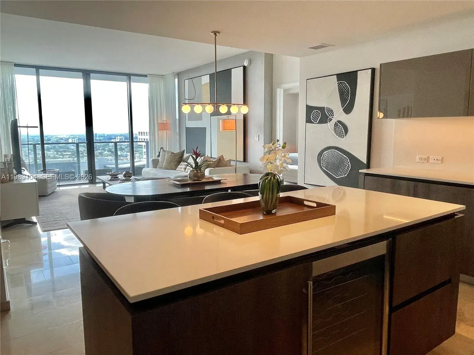 2 bedroom 2 bath Residential for sale at 88 SW 7th St # 2404, Miami FL 33130