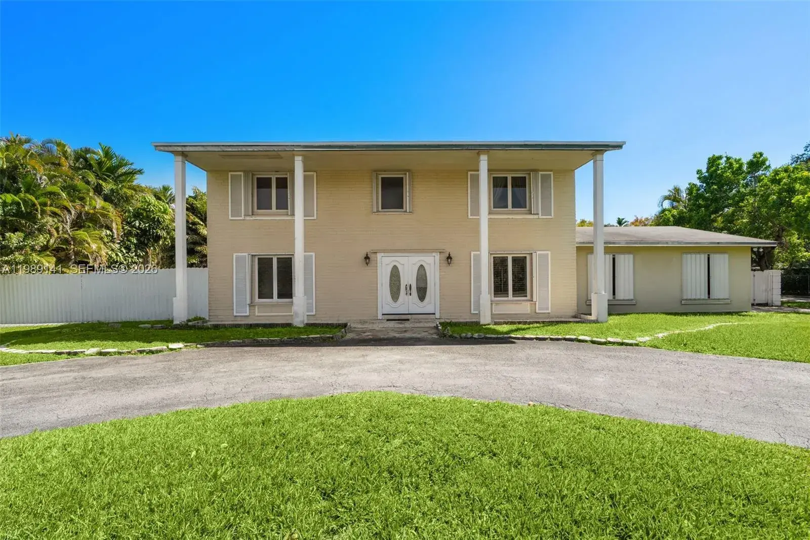 7390 SW 114th St, Pinecrest FL 33156