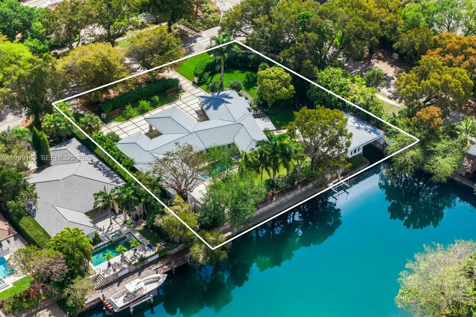 5 bedroom 4 bath for sale at 6120 Riviera Dr, Coral Gables FL 33146