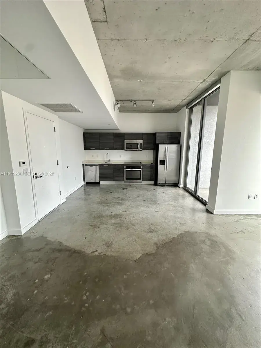 151 SE 1st St # 1608, Miami FL 33131 photo 2