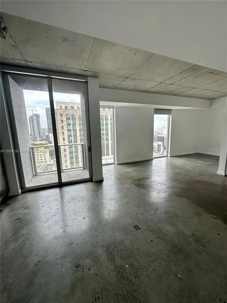 151 SE 1st St # 1608, Miami FL 33131 photo 3