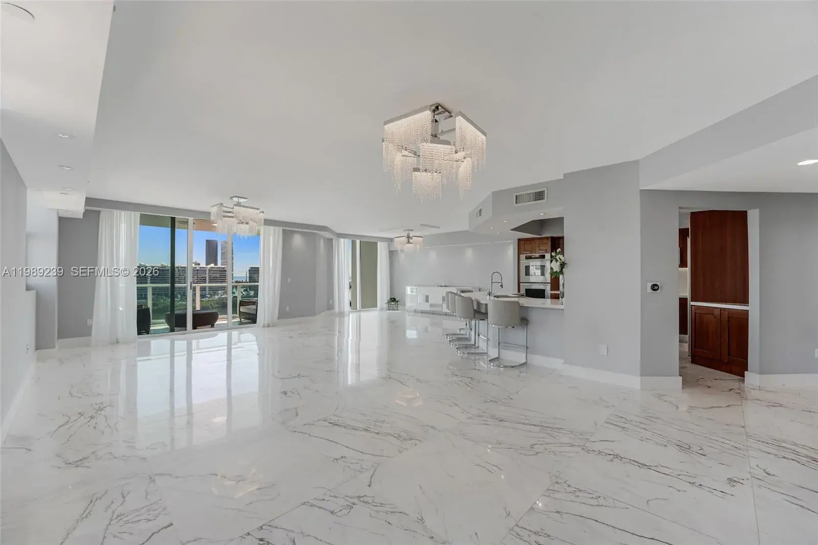 3301 NE 183rd St # 1601, Aventura FL 33160