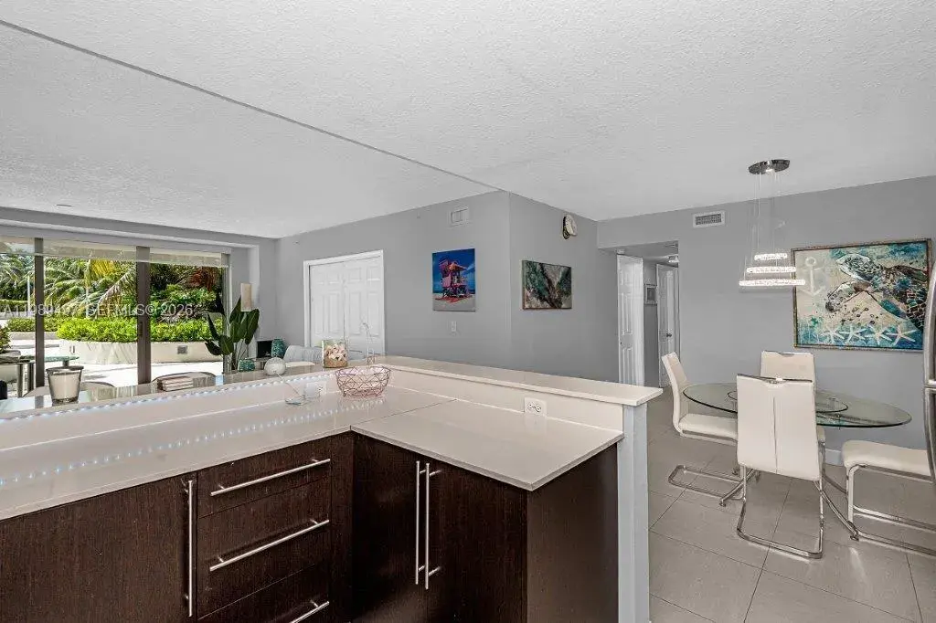 1500 Bay Rd # 128S, Miami Beach FL 33139