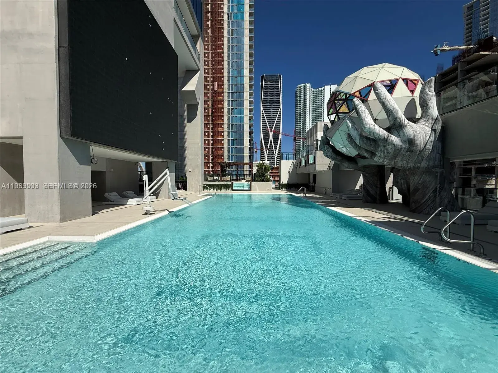 1 bath Residential for sale at 20 NE 11th ST # 3212b, Miami FL 33132