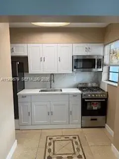 321 Wilson St # A204, Hollywood FL 33019