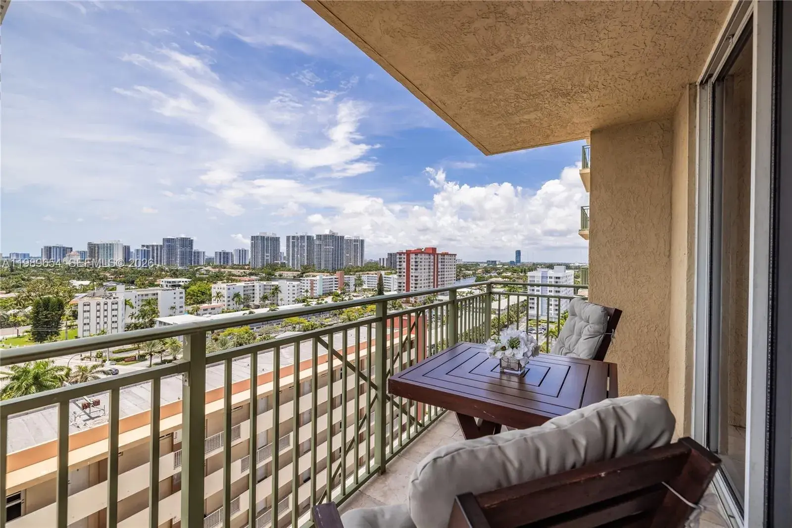 2080 S Ocean Dr, Hallandale Beach FL 33009