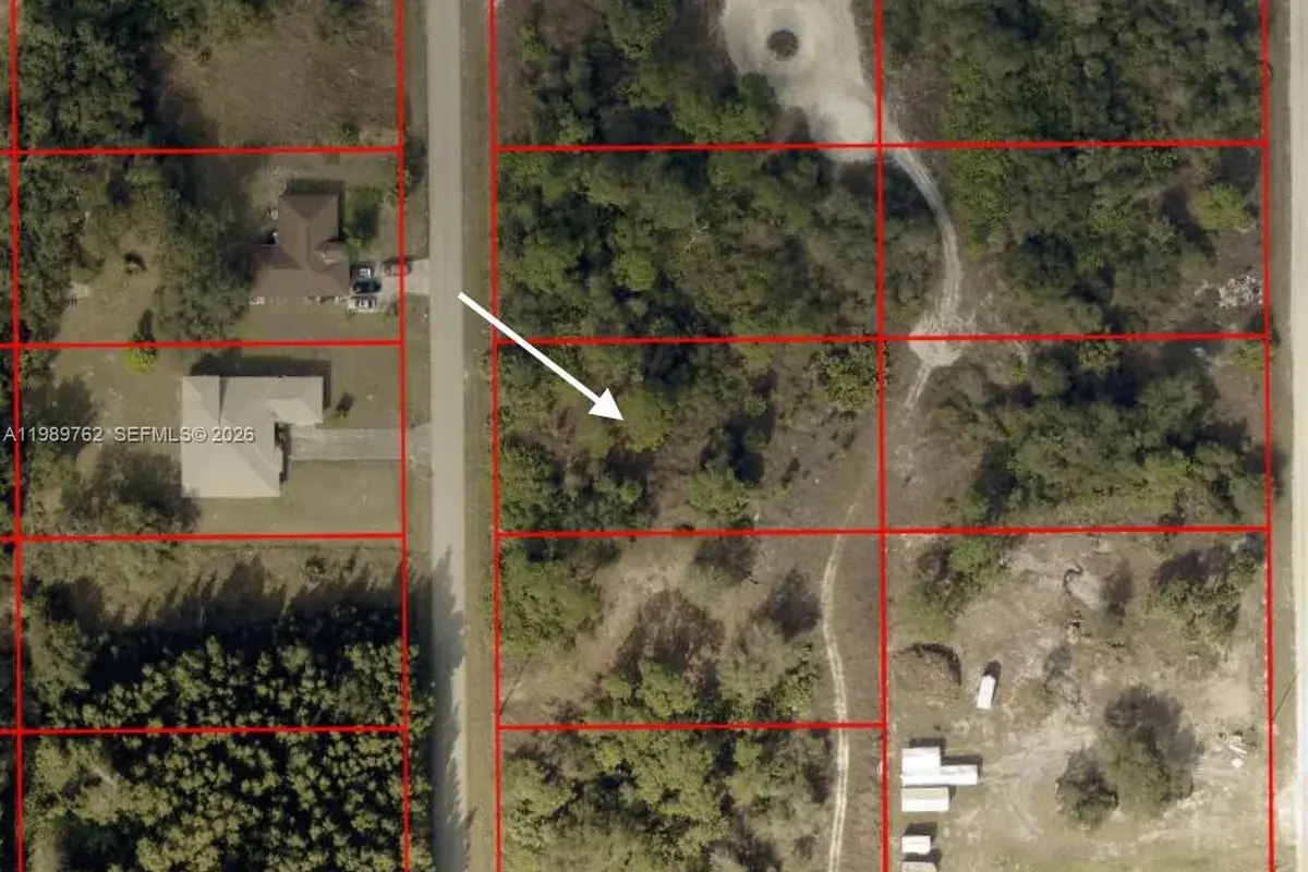 1812 MOORE AVE, Lehigh Acres FL 33972
