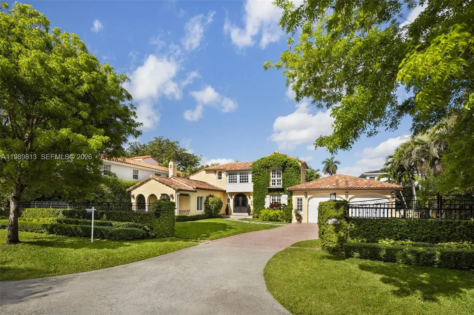 4 bedroom 4 bath for sale at 4206 Alhambra Cir, Coral Gables FL 33146