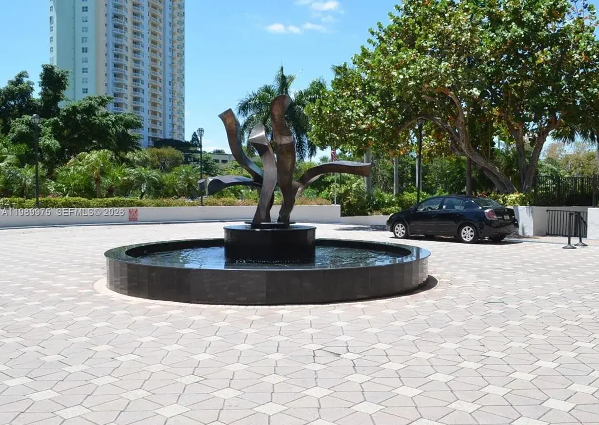 2333 Brickell Ave # 2614, Miami FL 33129