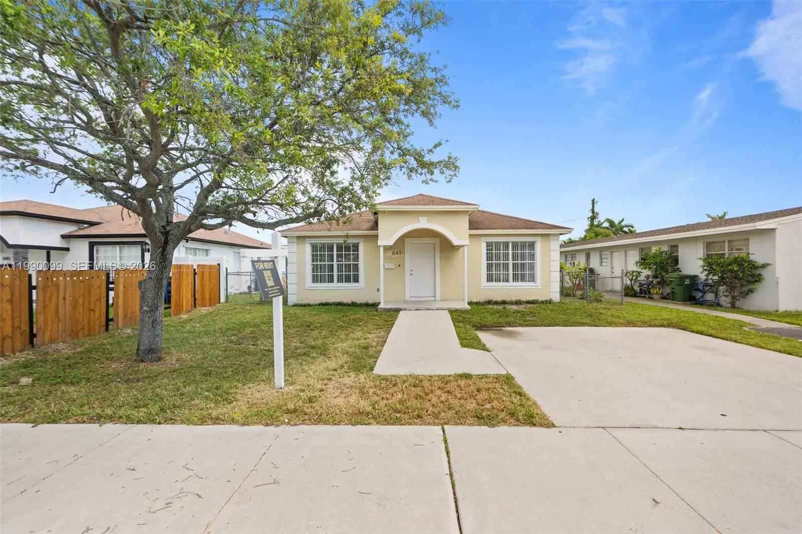 841 NW 10th Street, Hallandale Beach FL 33009