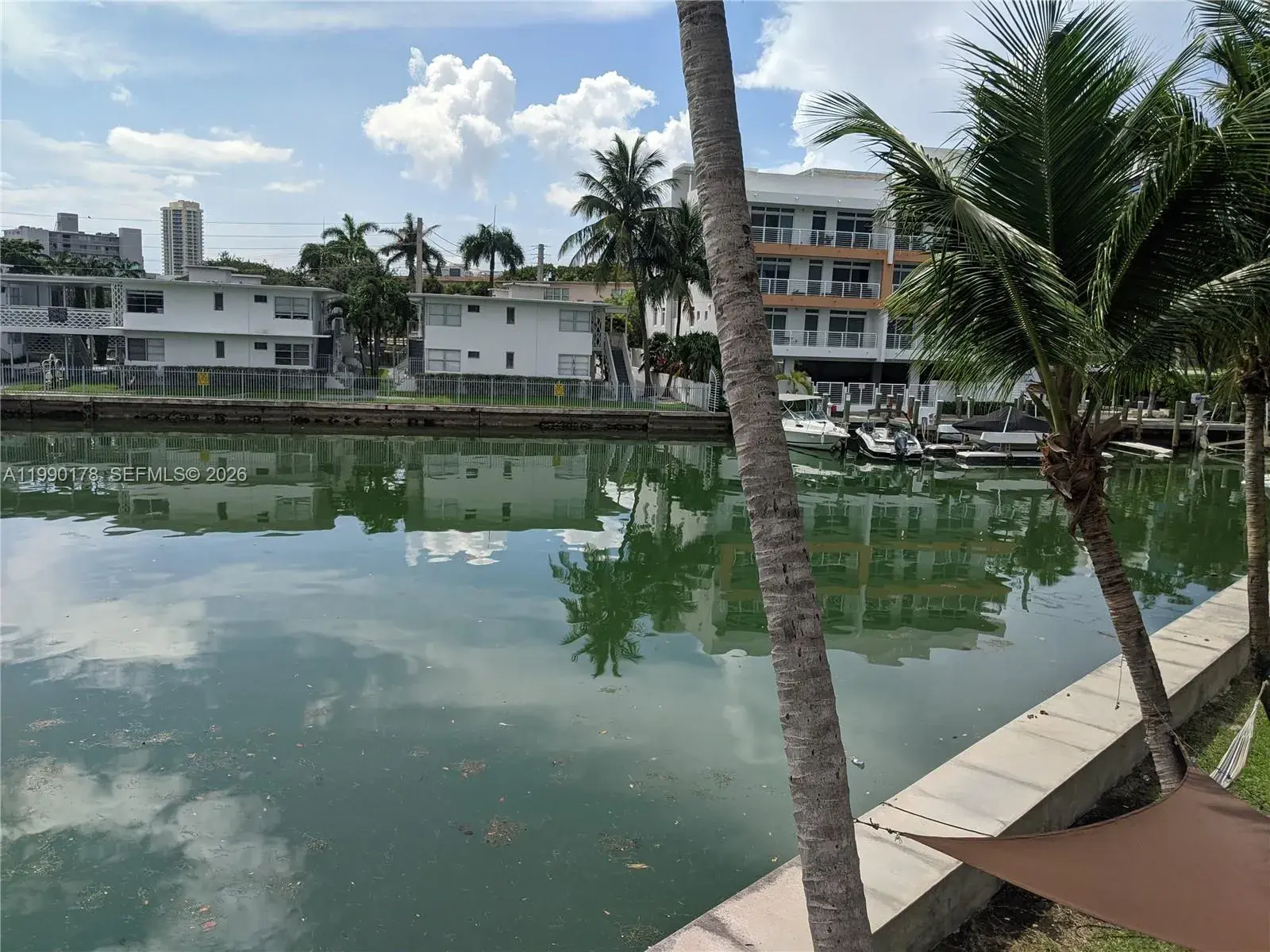 7735 Hawthorne Ave, Miami Beach FL 33141