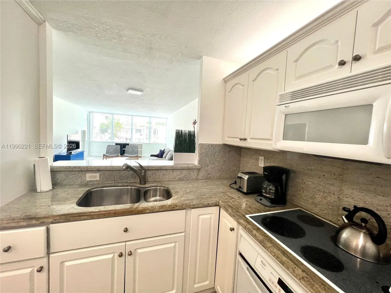 1 bedroom 1 bath Residential for sale at 8233 Harding Ave # 204, Miami Beach FL 33141