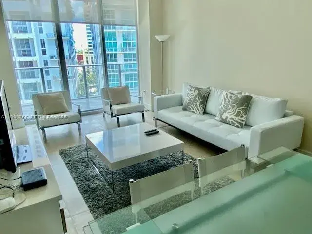 1100 S Miami Ave # 811, Miami FL 33130