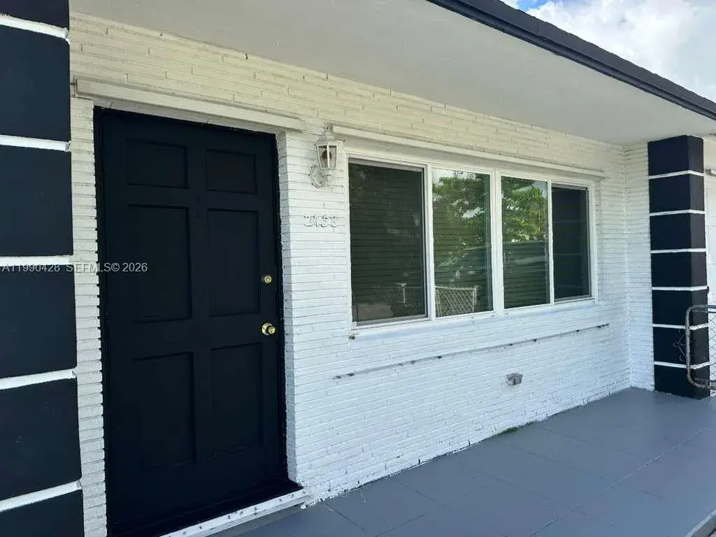 3 bedroom 2 bath Residential for sale at 2458 Plunkett St, Hollywood FL 33020