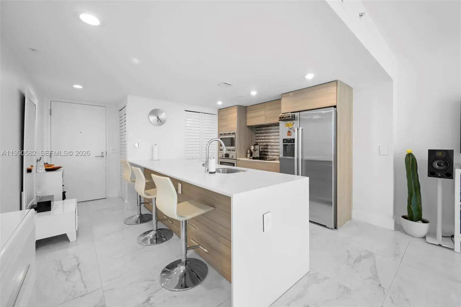 6610 Indian Creek Dr # 406, Miami Beach FL 33141