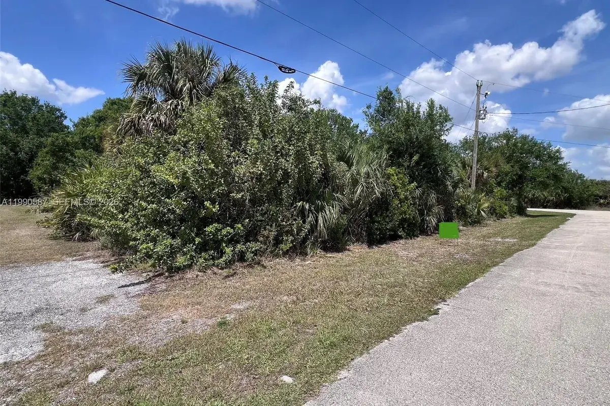 6155 Hughes Ave,, Fort Myers FL 33905