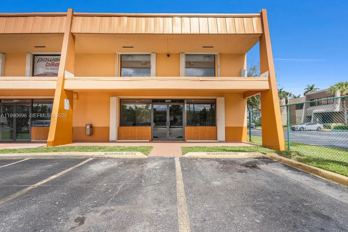 2075 W 76th St # 1, Hialeah FL 33016