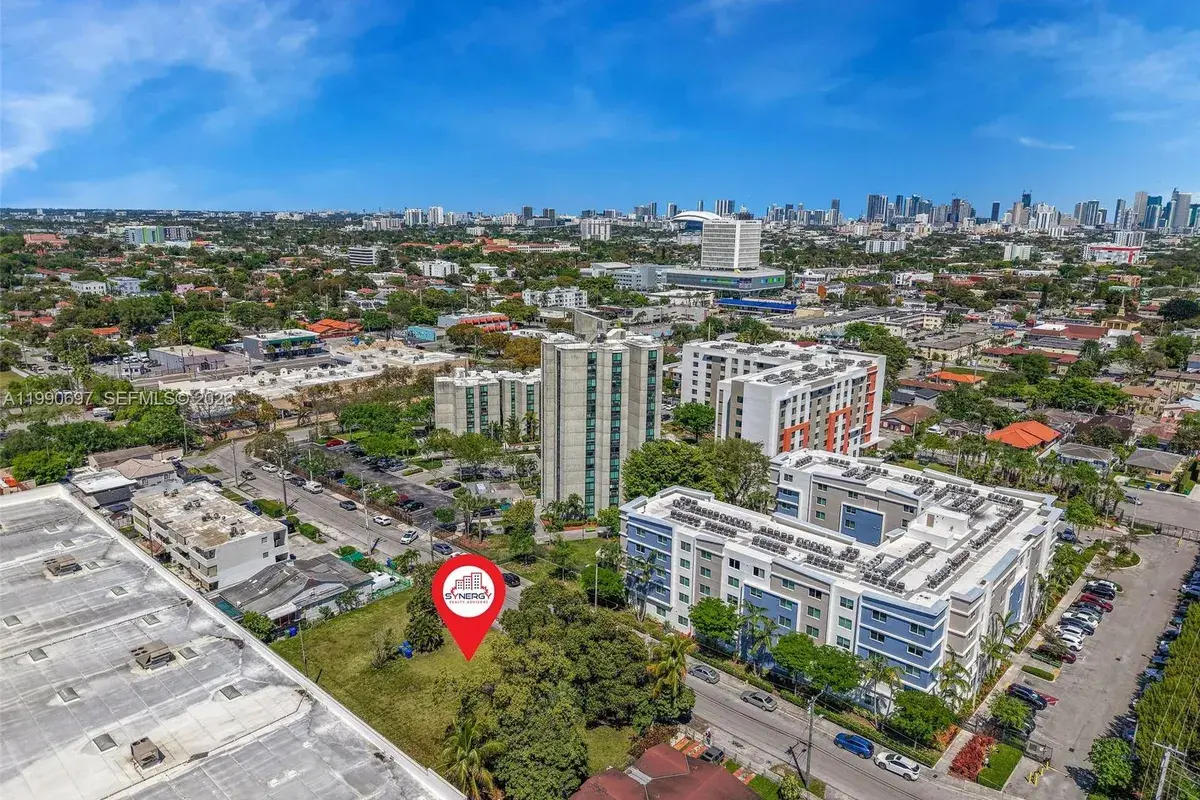 1000 SW 30th Ave, Miami FL 33135